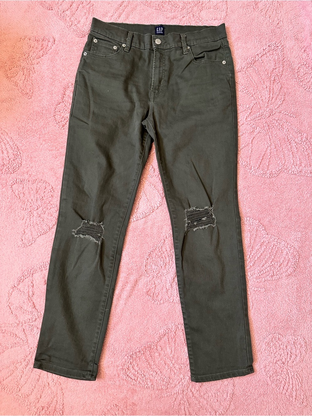 GAP Slim Straight Olive Green Ripped Knee Jeans / size; 27